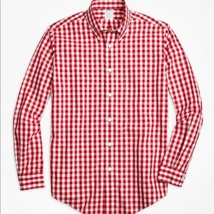 EUC brooks brothers red gingham non-iron size L